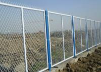 如何測量護欄網網片的長度？